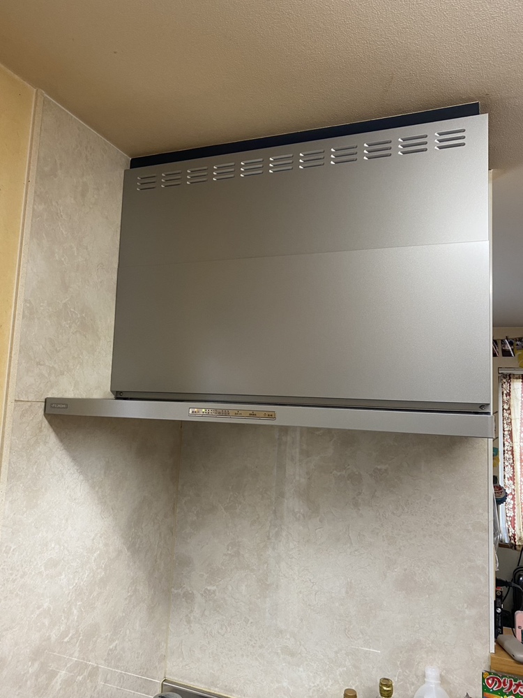 岐阜市　レンジフード交換